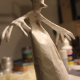 Skulpturen aus Papier, Baumwollgarn und Lack