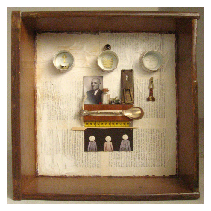 Kasten "Herr Doktor"