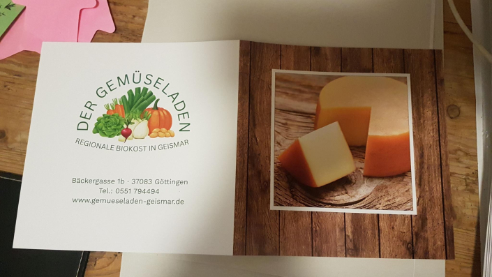 Aussenseite der Sammelkarte fürs Käse-Abo